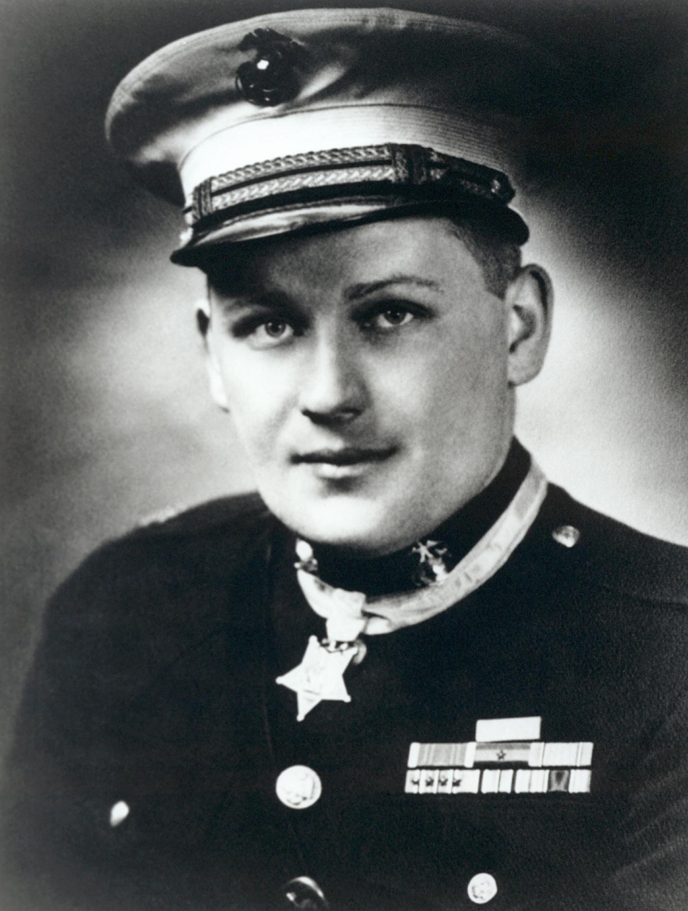 Pope, Everett Parker